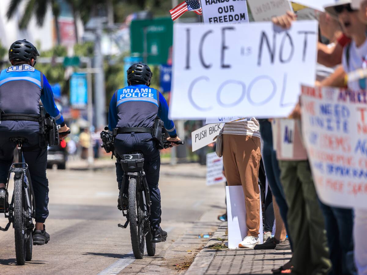 Subió el porcentaje de estadounidenses que está en desacuerdo con las políticas migratorias de Trump