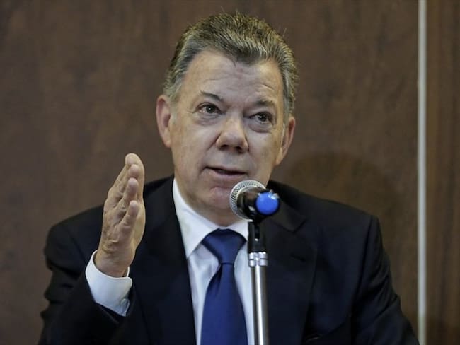 Rodrigo Londoño propone reunión de Iván Duque y Juan Manuel Santos. Foto: Colprensa