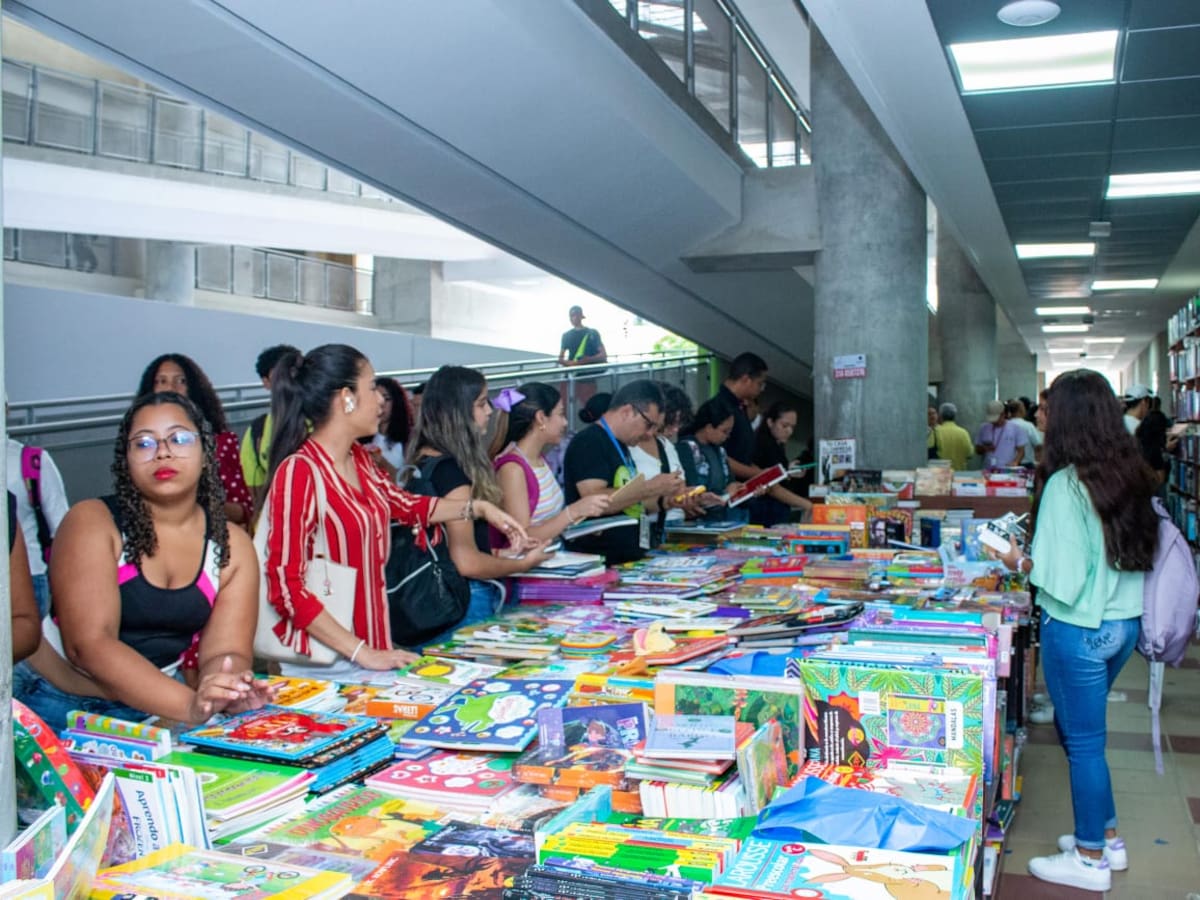 La 5ª Feria Internacional del Libro de Santa Marta recibió un total de 50 mil visitantes