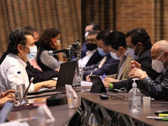 Reunión entre el Gobierno y el Comité Nacional del Paro. Foto: Oficina del Alto Comisionado para La Paz