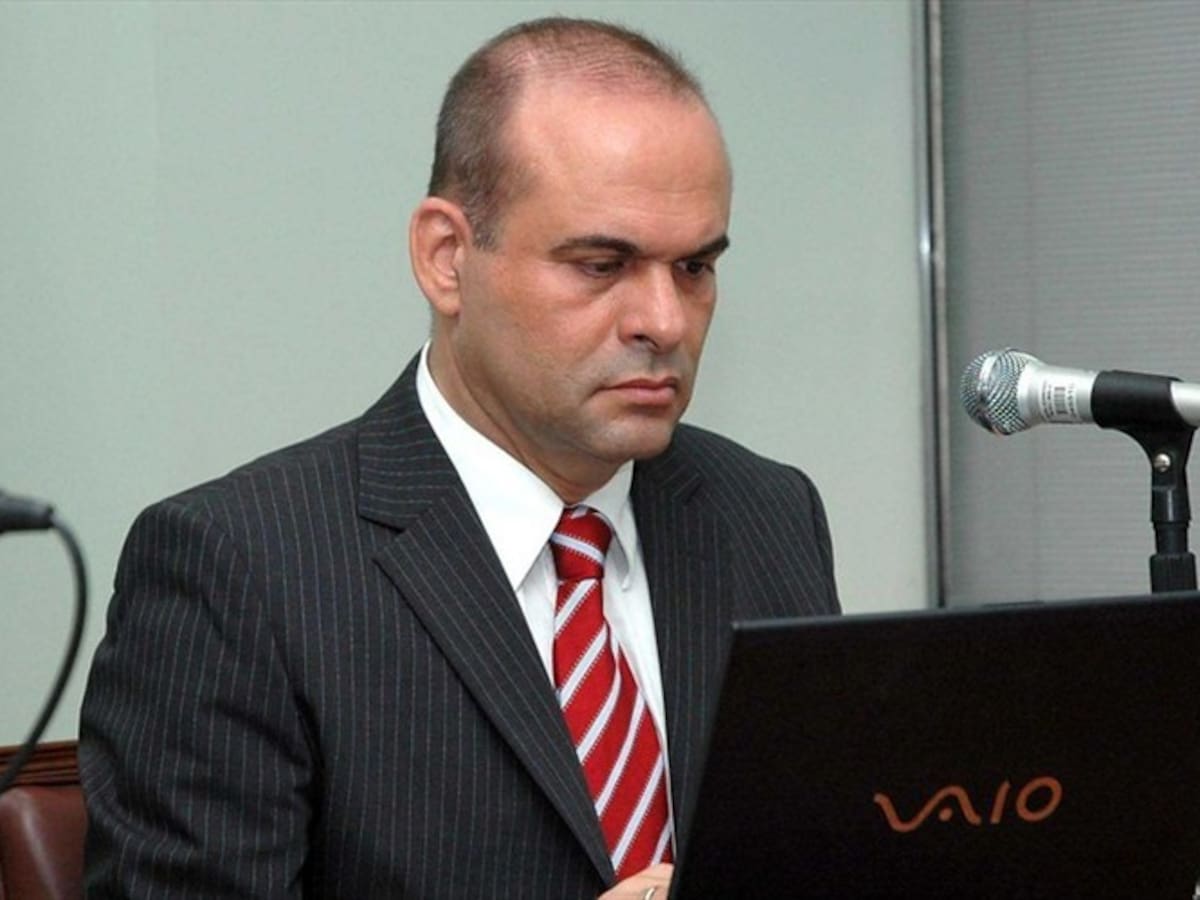 Juez Primero Penal de Cartagena pide a la JEP que informe si aceptó o no a Mancuso