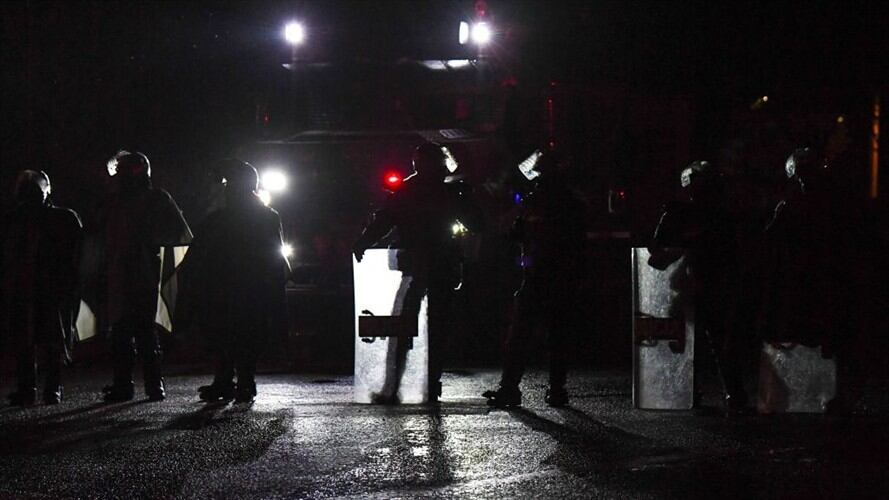 Según el centro médico, el joven de 24 años se encuentra tolerando el destete ventilatorio con extubación hasta el momento exitosa. Foto: Getty Images / JUAN BARRETO