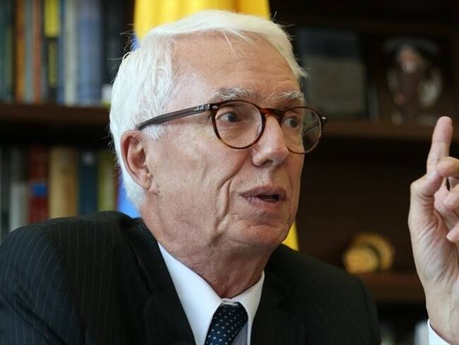 Se podría intentar acabar con la Comisión de Acusaciones por partes: Jorge Robledo