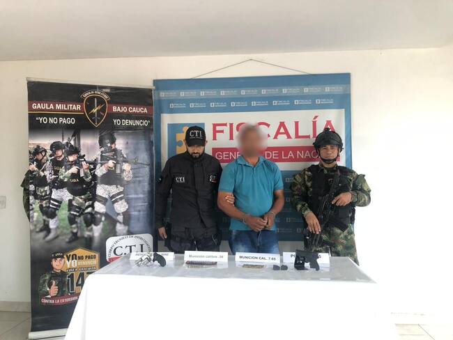 Capturan a hombre de confianza de alias Chirimoya en La Apartada, Córdoba. Foto: Ejército Nacional.