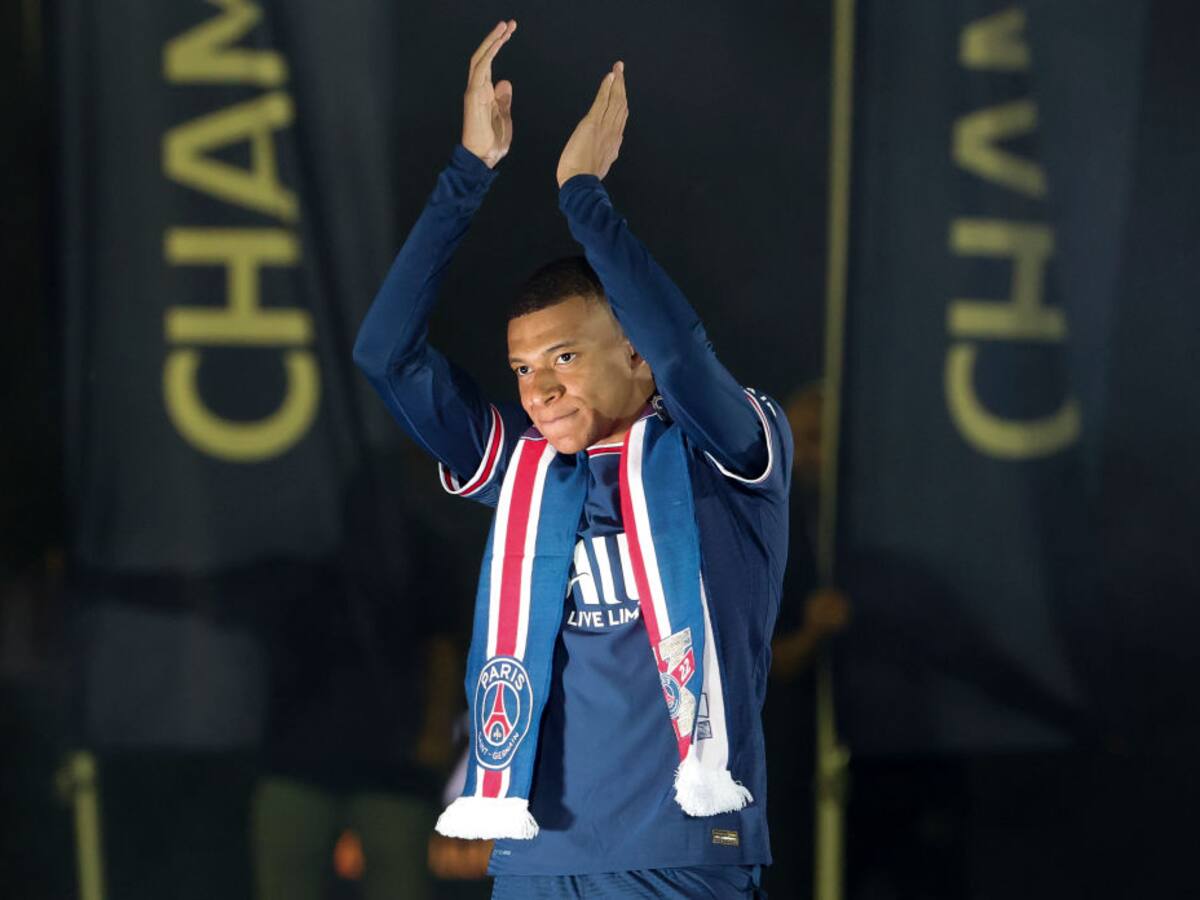 “Seré el primer aficionado del Real Madrid en la final”: Kylian Mbappé en una carta tras renovar con el PSG