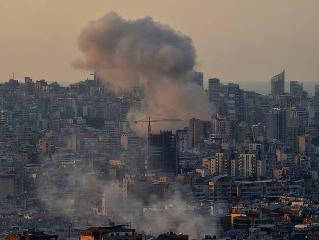 Bombardeos israelíes en el Líbano. I Foto: EFE/EPA/WAEL HAMZEH.