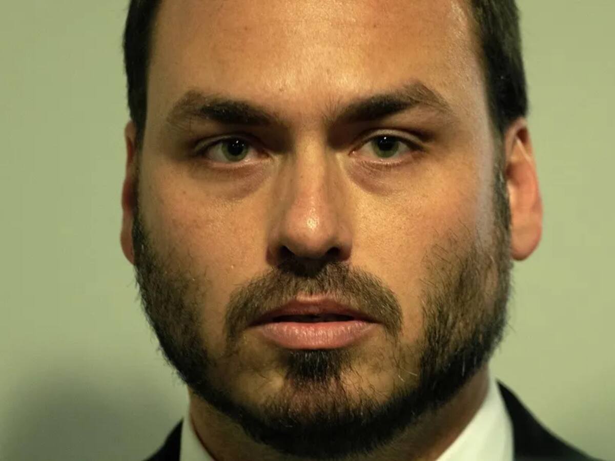 Hijo de Bolsonaro denunció persecución política tras la acusación por espionaje ilegal