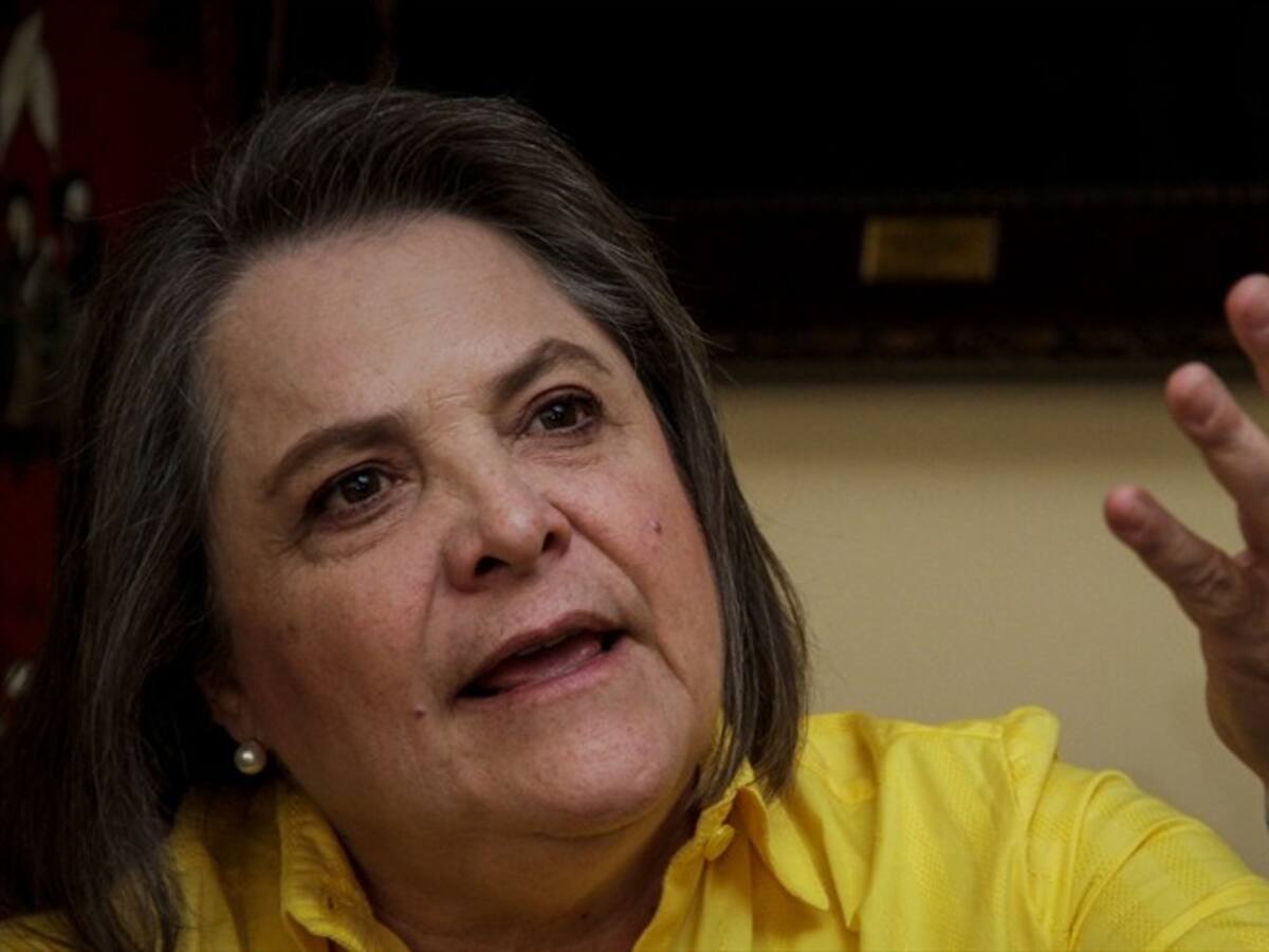 Decisión de Humberto de La Calle la tomo como invitación a seguir trabajando: Clara López