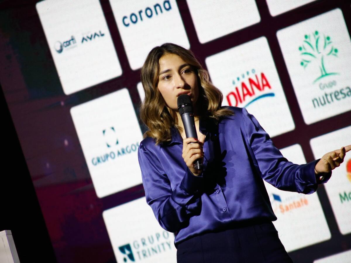 Gobierno propone alianza público-privada para posicionar a Colombia como país competitivo