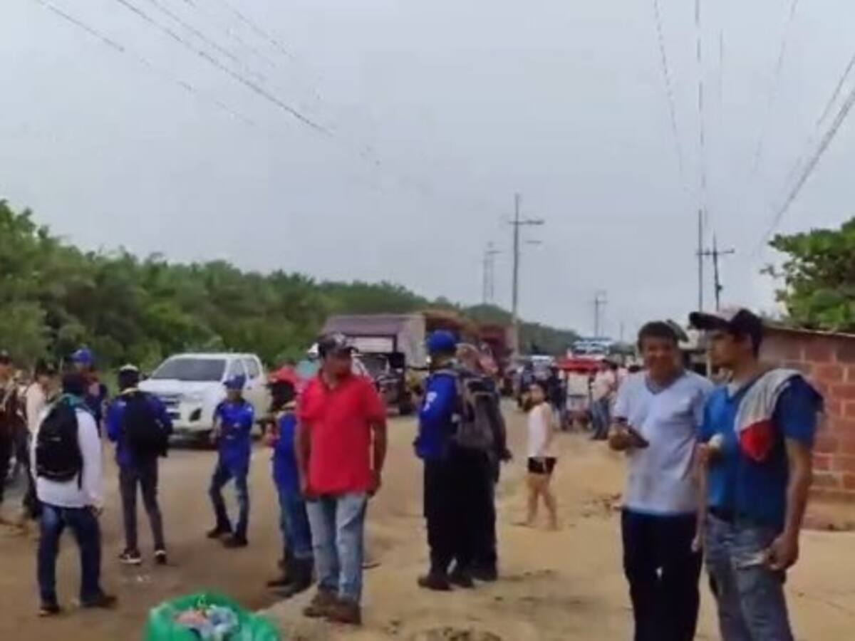 Se registran bloqueos en la vía Cúcuta-Tibú por parte de la guardia indígena del Catatumbo