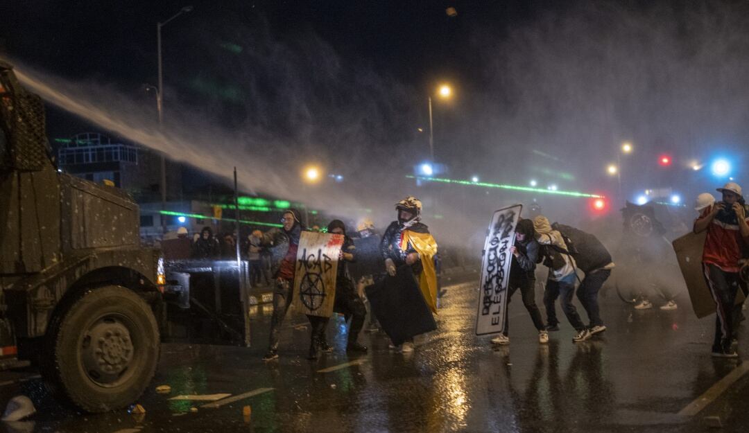 Jóvenes y agentes de la fuerza pública, los afectados en el paro nacional