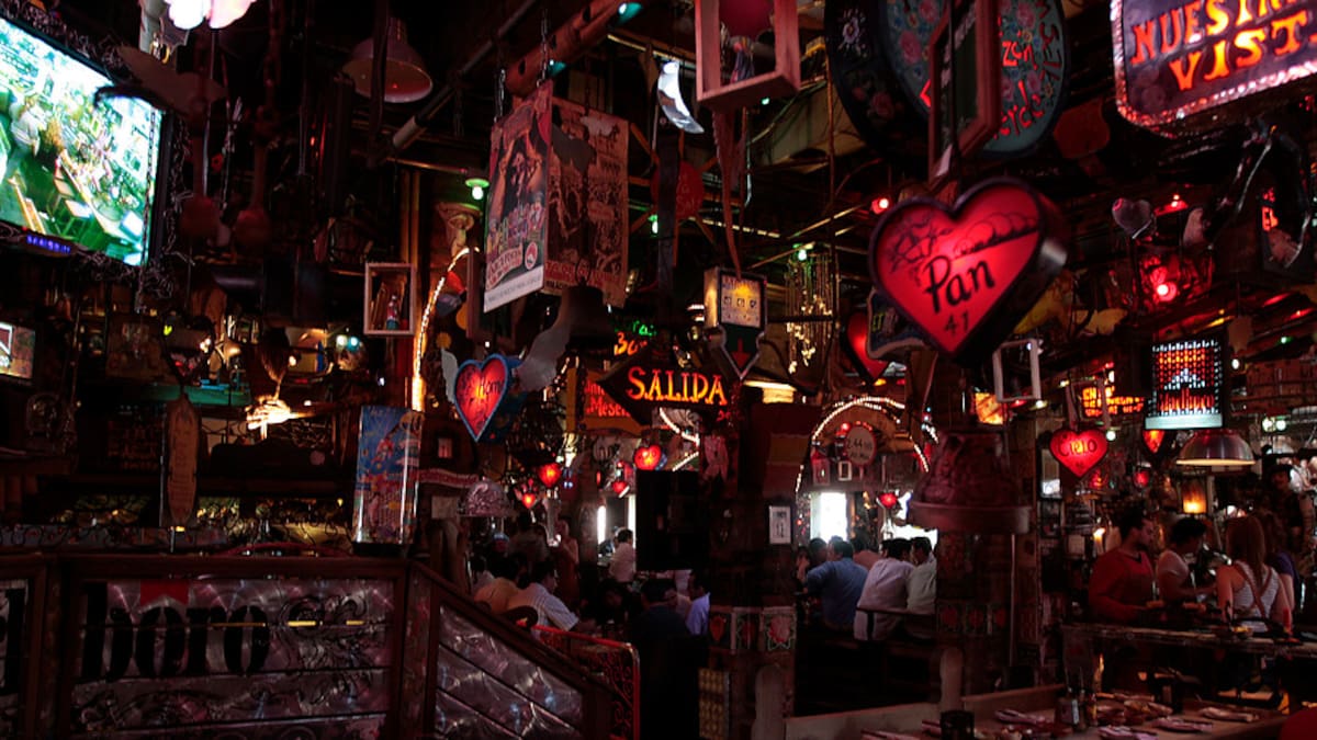 SIC ordena cierre inmediato de restaurantes Andrés Carne de Res en Bogotá y Chía: esta es la razón