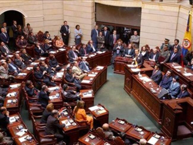 Reforma Tributaria: congresistas esperan sesiones extras para evitar 'pupitrazo'