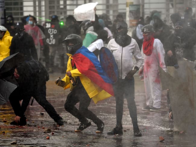 Imagen de referencia de protestas en Bogotá. Foto: Getty Images.