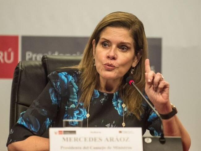 Pido al nuevo gobierno de Perú que dé señales de apertura y diálogo: Mercedes Aráoz