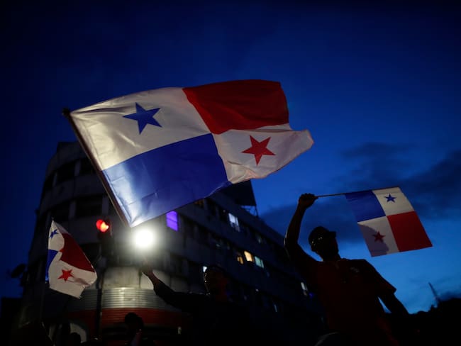 Manifestantes en Panamá. Foto: EFE/ Bienvenido Velasco