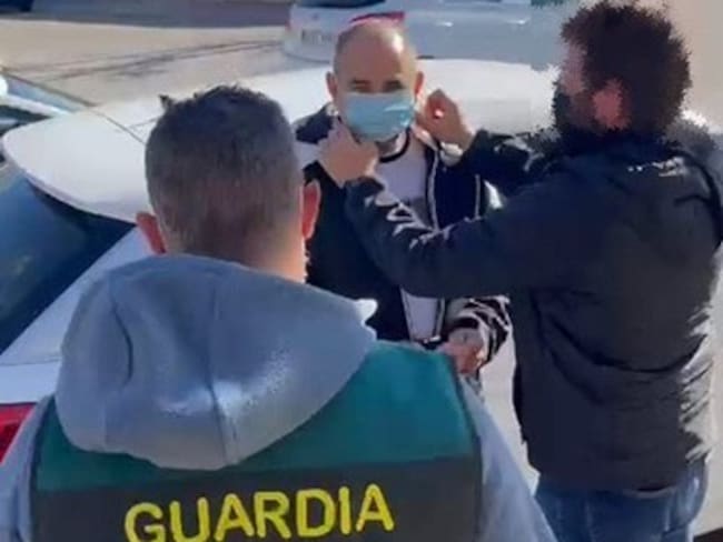 Autoridades españolas capturaron a alias ‘Pinocho’ líder de la organización criminal Los Pachencas. Foto/ Twitter del Presidente Iván Duque.