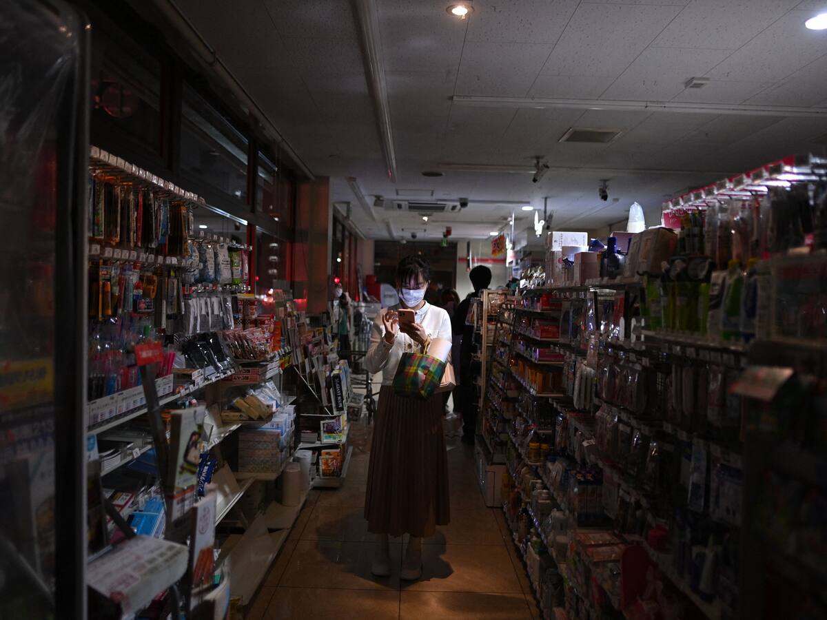 Terremoto de magnitud 7,3 y alerta de tsunami en el este de Japón