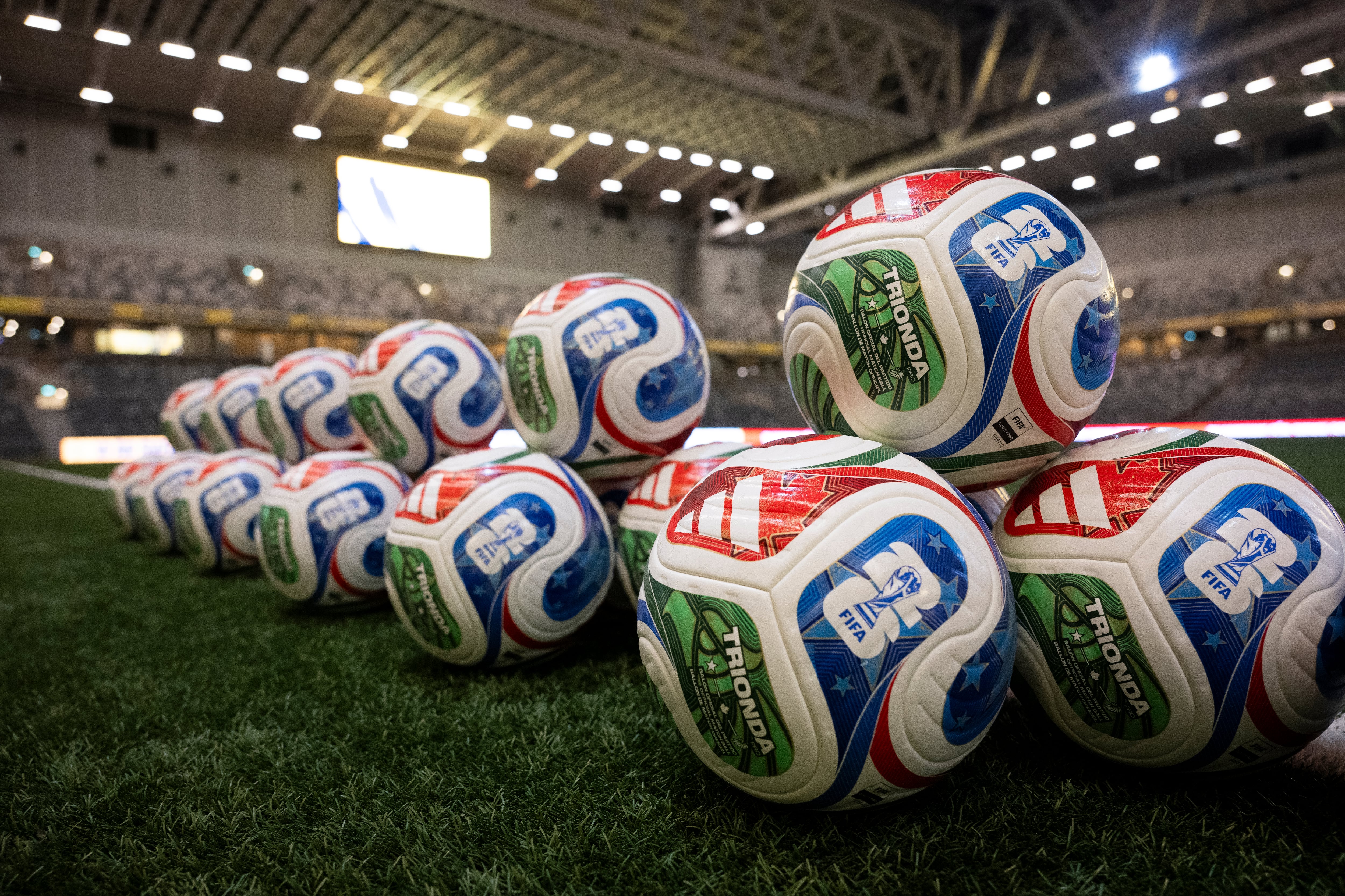 Balón de la FIFA ´Trionda'. FOTO: David Lidstrom - UEFA/UEFA via Getty Images
