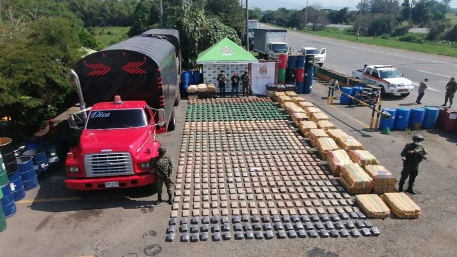El cargamento fue ubicado en la vía Panamericana . Foto: Ejército Nacional