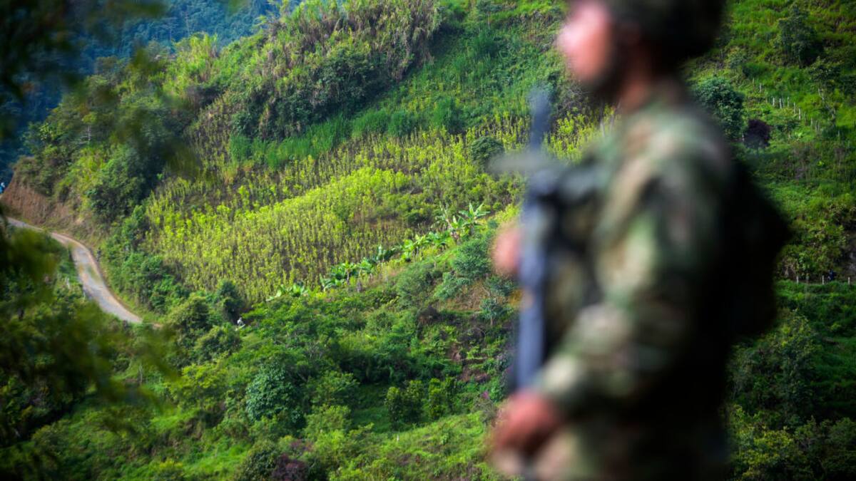 Expertos en desminado humanitario de Colombia se capacitarán en Camboya