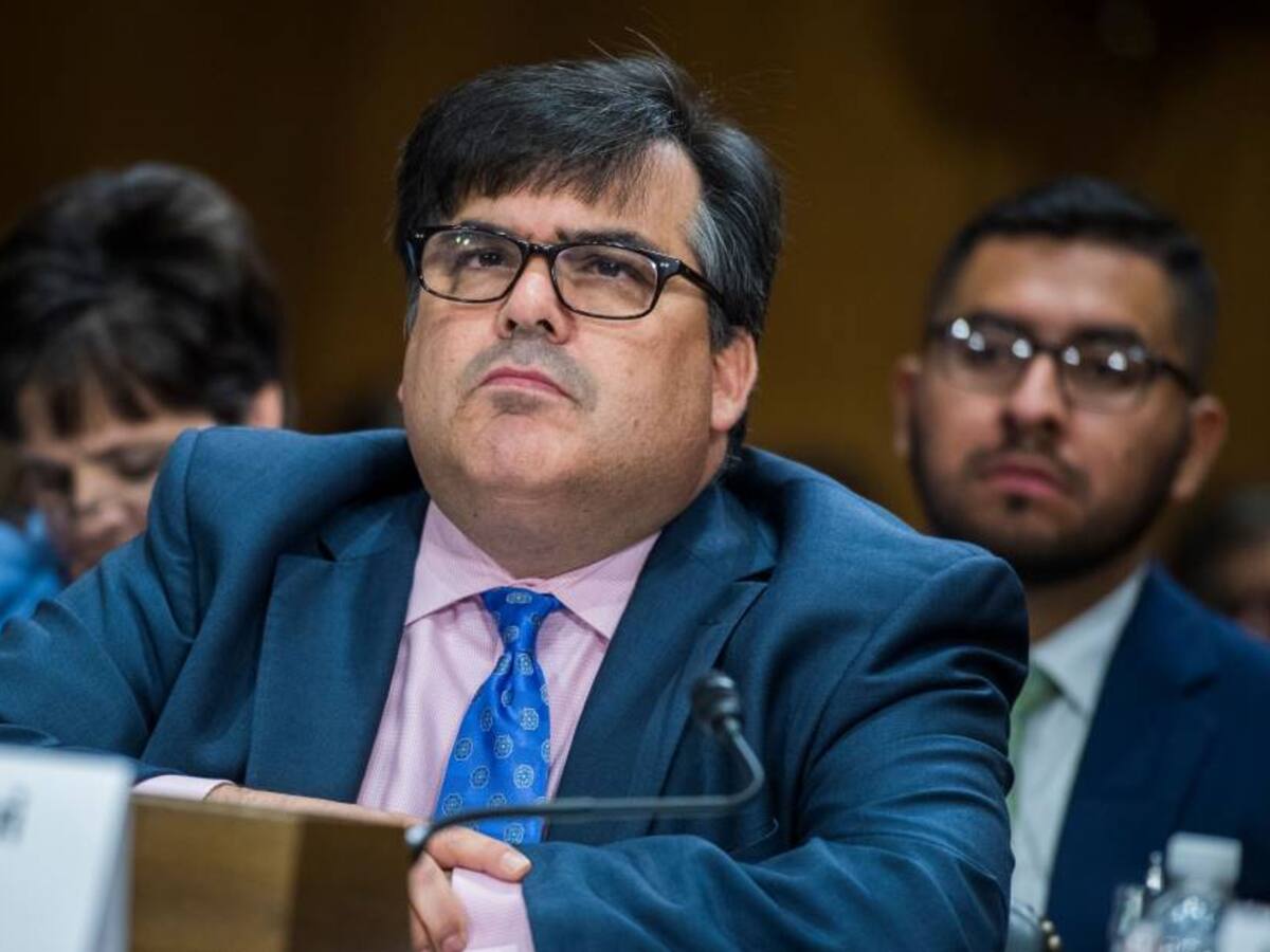 No creo que debamos pensar en dónde echamos culpa: embajador de EE.UU. sobre Petro