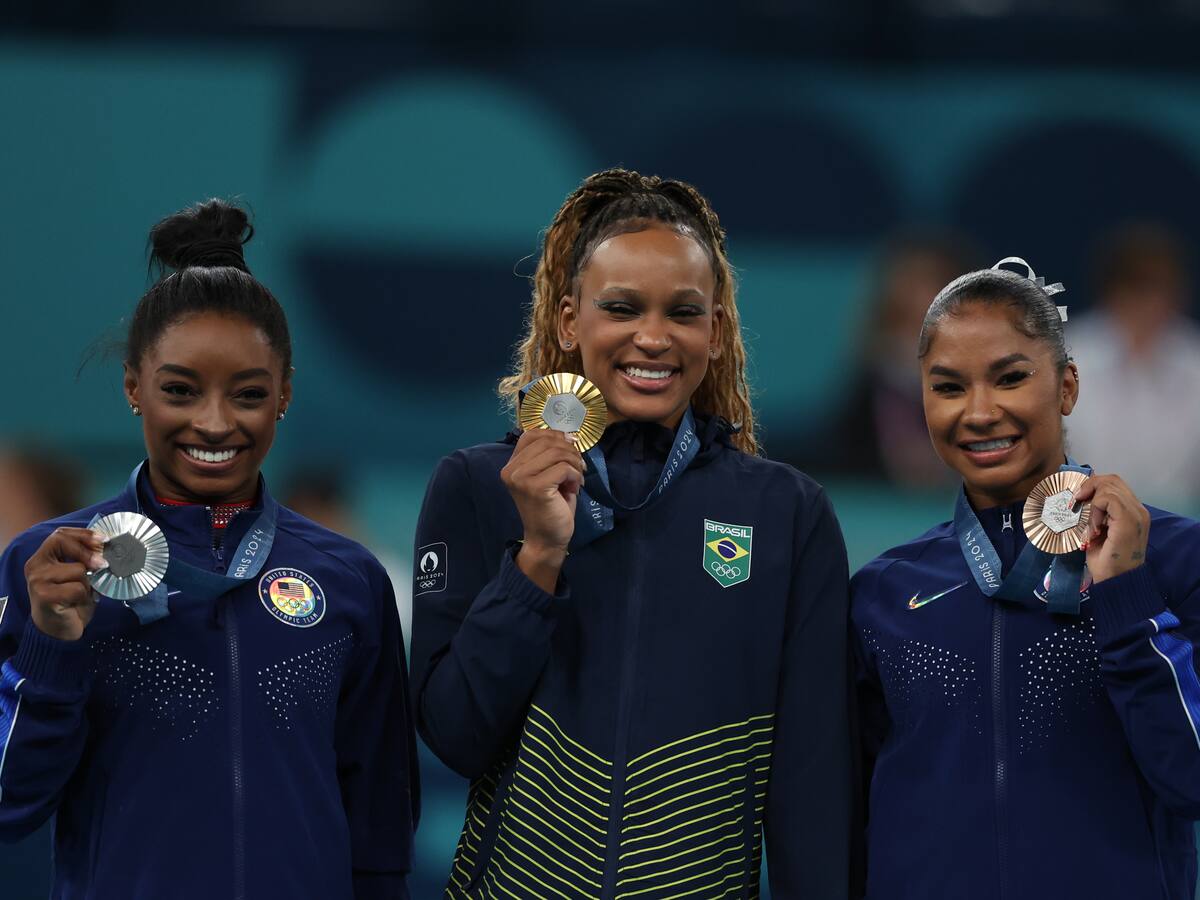 Rebeca Andrade se quedó con la medalla de oro en la modalidad de suelo en los JJ. OO. 2024