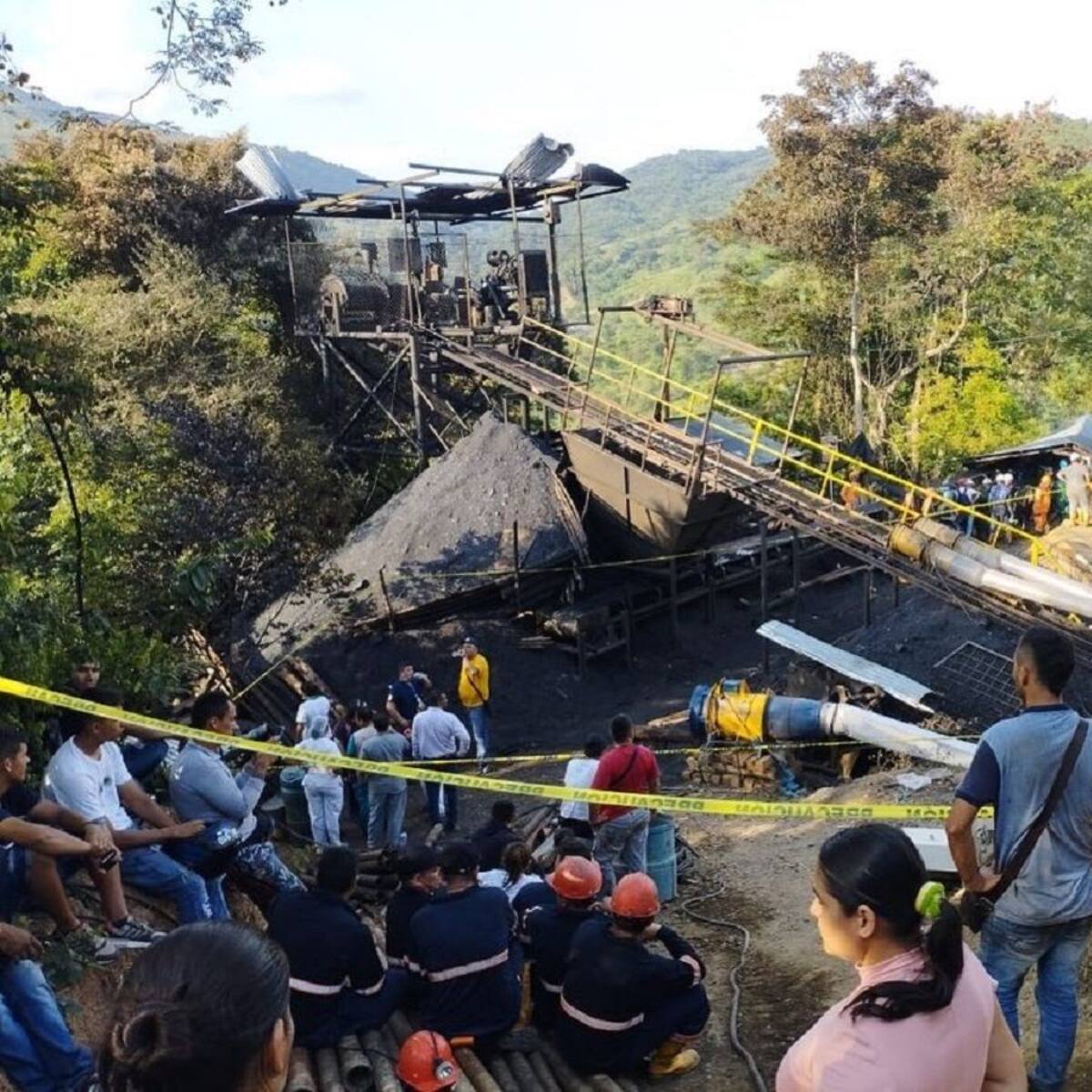 Rescataron el cuerpo del último minero atrapado en la mina La Mestiza