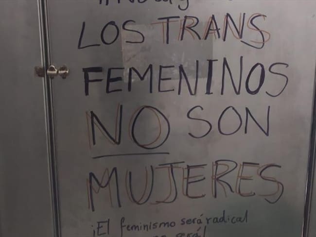 Aparecen mensajes discriminatorios contra la comunidad ‘trans’ en la Universidad del Valle