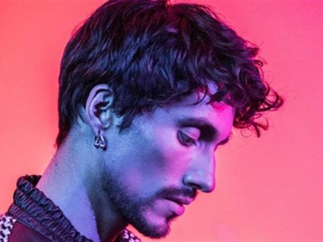 Andee Zeta estrena ‘Señales’