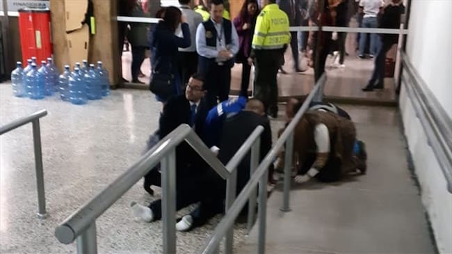 Persona fallece luego de esperara atención médica en juzgados de Paloquemao. Foto: Redacción W Radio