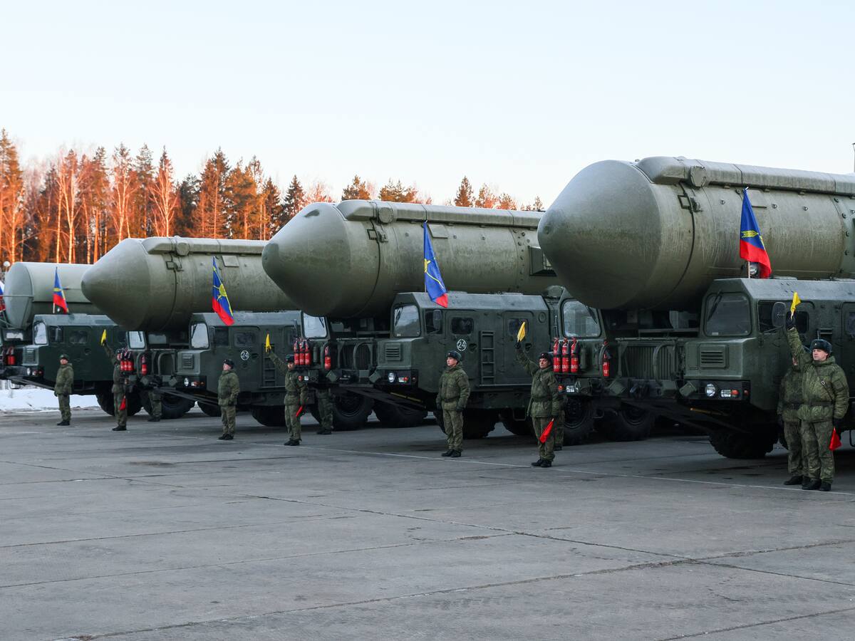 Rusia está dispuesta a negociar si Ucrania “depone las armas”