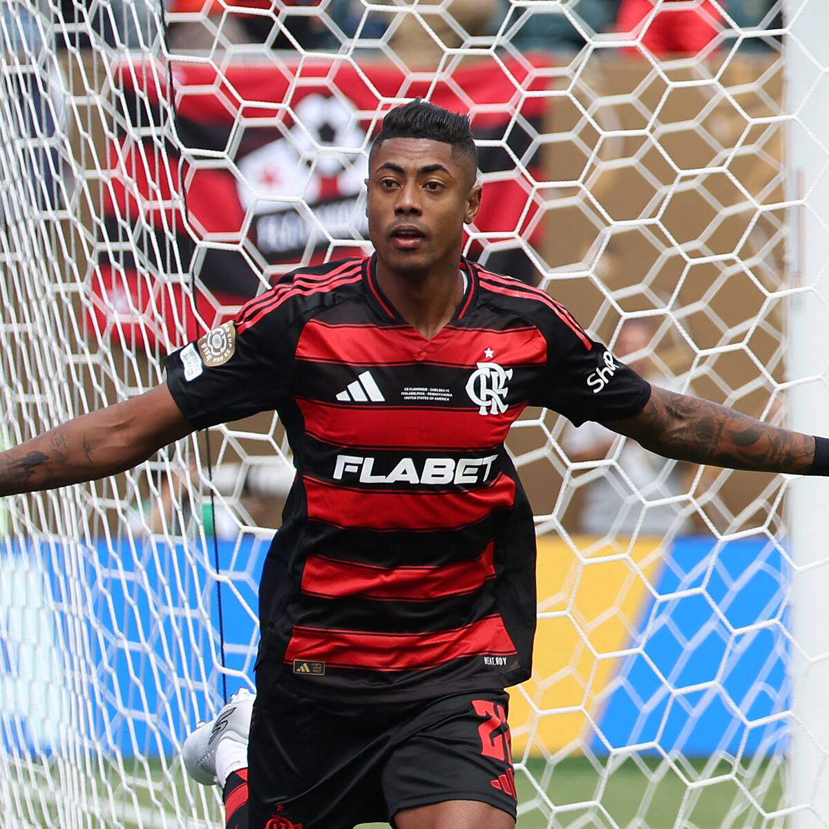 Bruno Henrique, jugador del Flamengo, irá a juicio por fraude en apuestas en Brasil