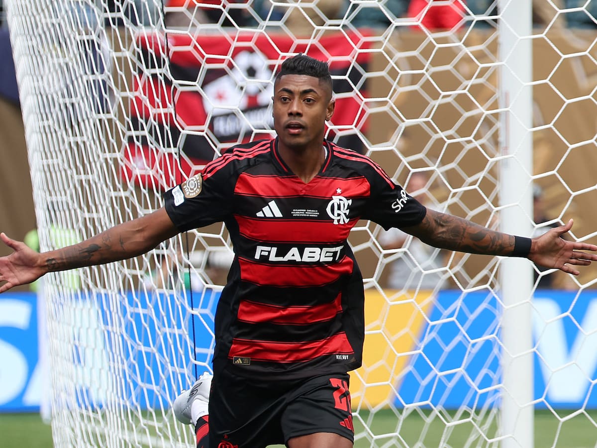 Bruno Henrique, jugador del Flamengo, irá a juicio por fraude en apuestas en Brasil