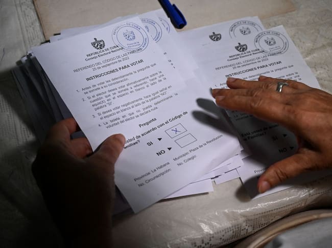 Referendo en Cuba. (Photo by YAMIL LAGE/AFP via Getty Images)