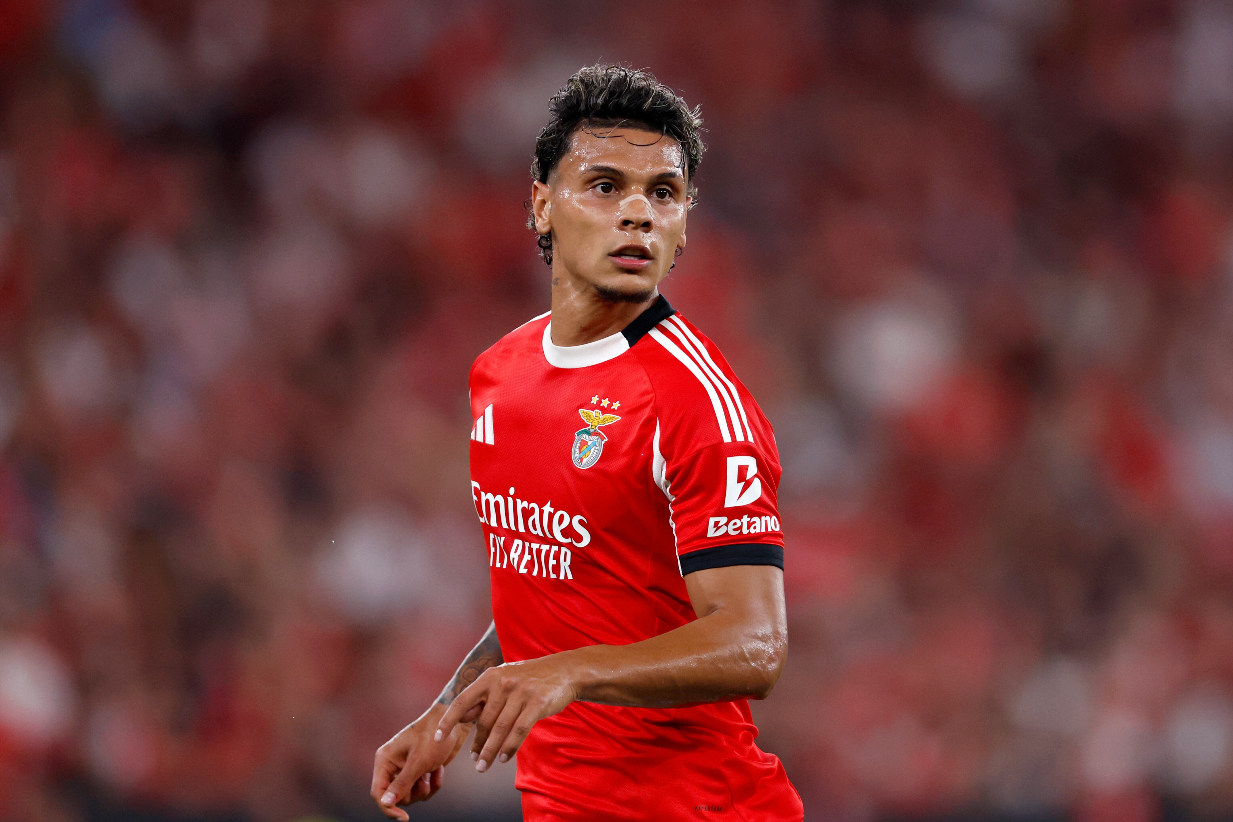 Richard Ríos durante el Benfica vs. Qarabag de Champions League, el 18 de septiembre de 2025. FOTO: Eric Verhoeven/Soccrates /Getty Images