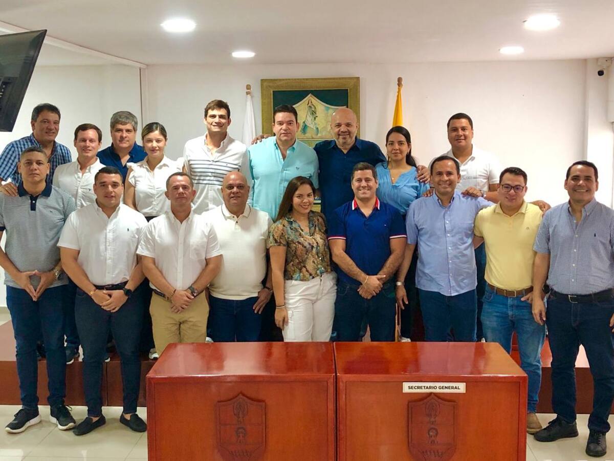 Concejales de Santa Marta envían mensaje de apoyo a Miguel Uribe y hacen un llamado a la unidad