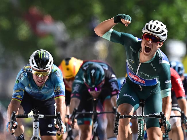 El ciclista belga Jasper Philipsen, ganador de la séptima etapa del Tour de Francia 2023. Foto: Marco BERTORELLO / AFP