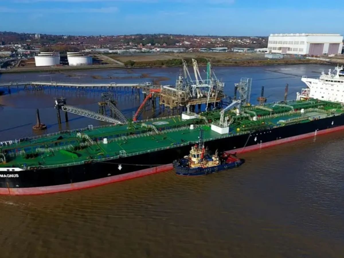 “Una fuerza veinte veces mayor”: Trump lanza una nueva amenaza a Irán por el estrecho de Ormuz