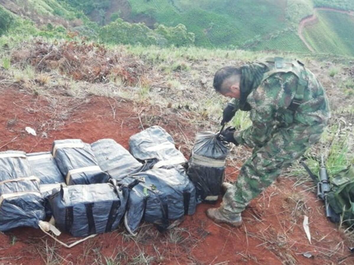 Destruyen centro de acopio de cocaína en Suárez, Cauca