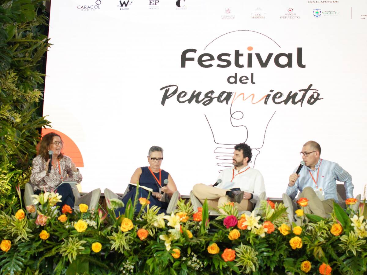 Fake news, redes y poder: cómo se manipulan las emociones para dividirnos