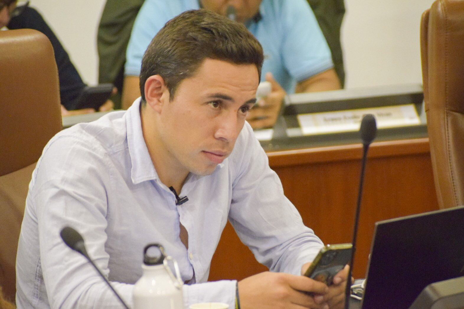 Hay cosas más valiosas para que nos reconozcan: Cristian Avendaño sobre ‘narco productos’