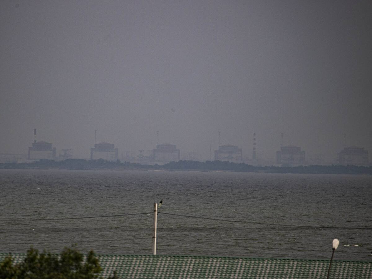 Un incendio provoca la desconexión total de Zaporiyia de la red eléctrica