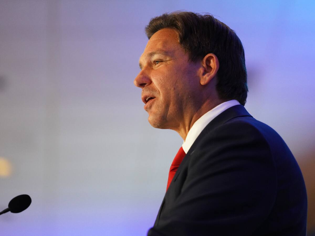 DeSantis anuncia nuevas sanciones de Florida contra Irán y urge a Biden a hacer lo mismo