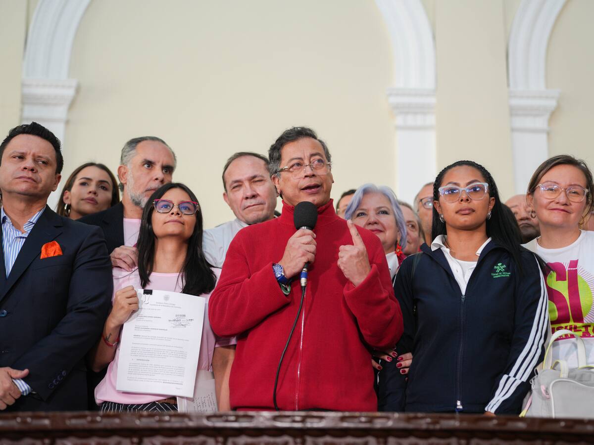 “El que vote no o no quiera estas reformas es porque es un HP esclavista”: presidente Gustavo Petro