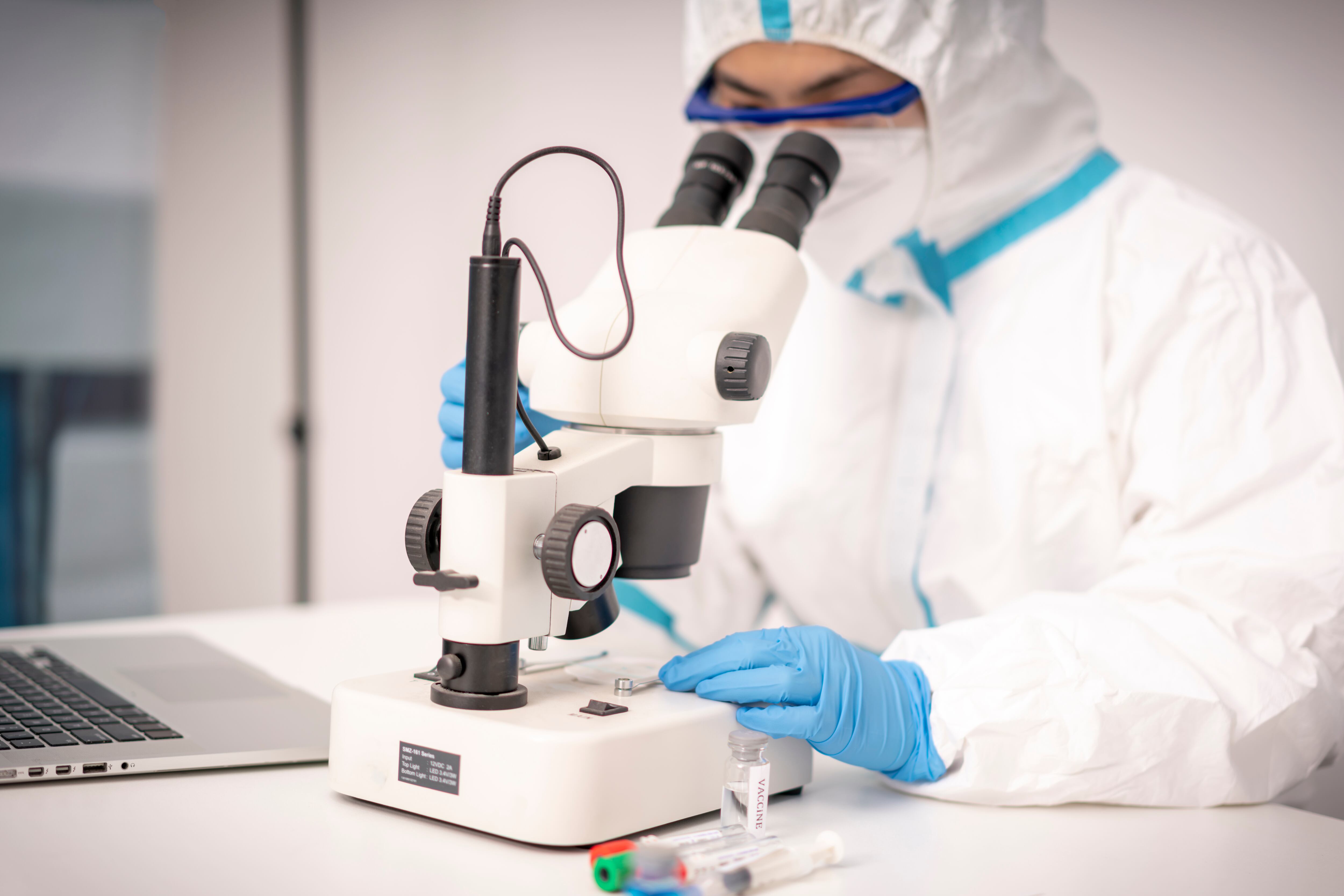 Imagen de referencia de un científico en China. Foto: 	Longhua Liao/Getty Images.