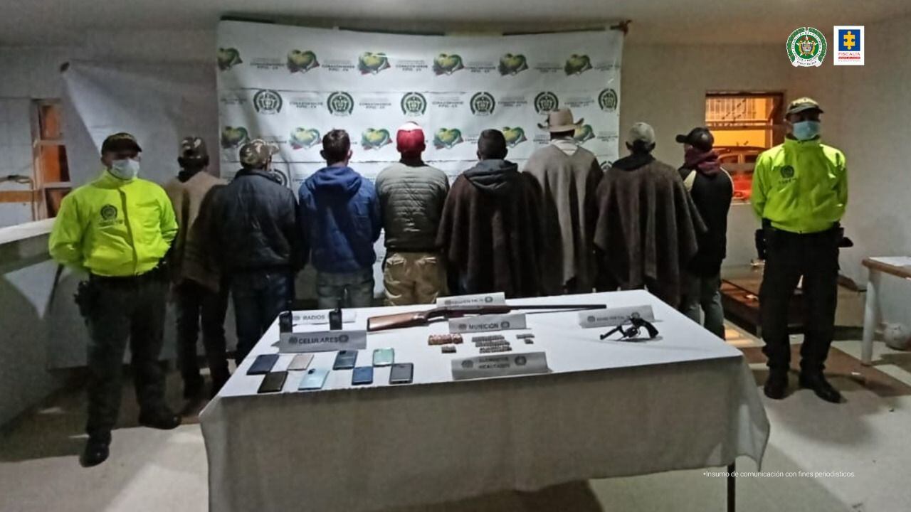 Los capturados habrían hospedado, transportado y brindado apoyo logístico a los autores del crimen. Foto: Fiscalía.