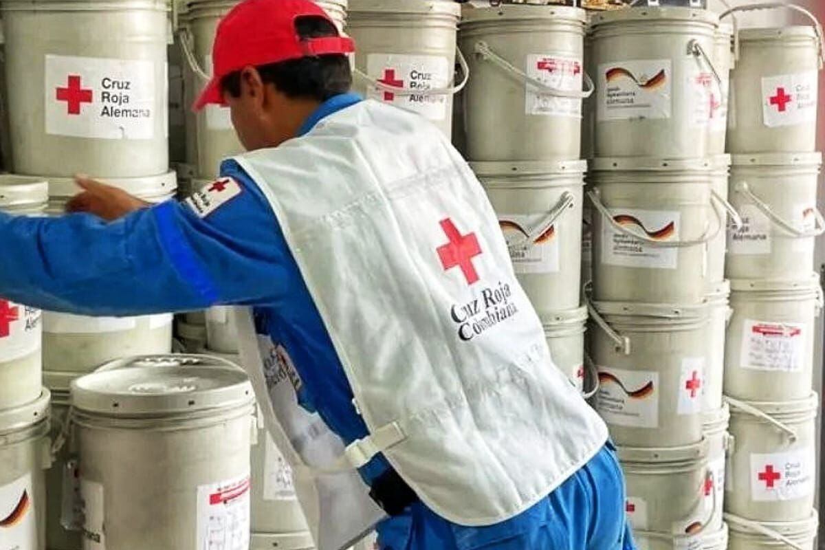 Entrega de ayudas humanitarias en Rosas, Cauca. Crédito: Cruz Roja Colombiana. 