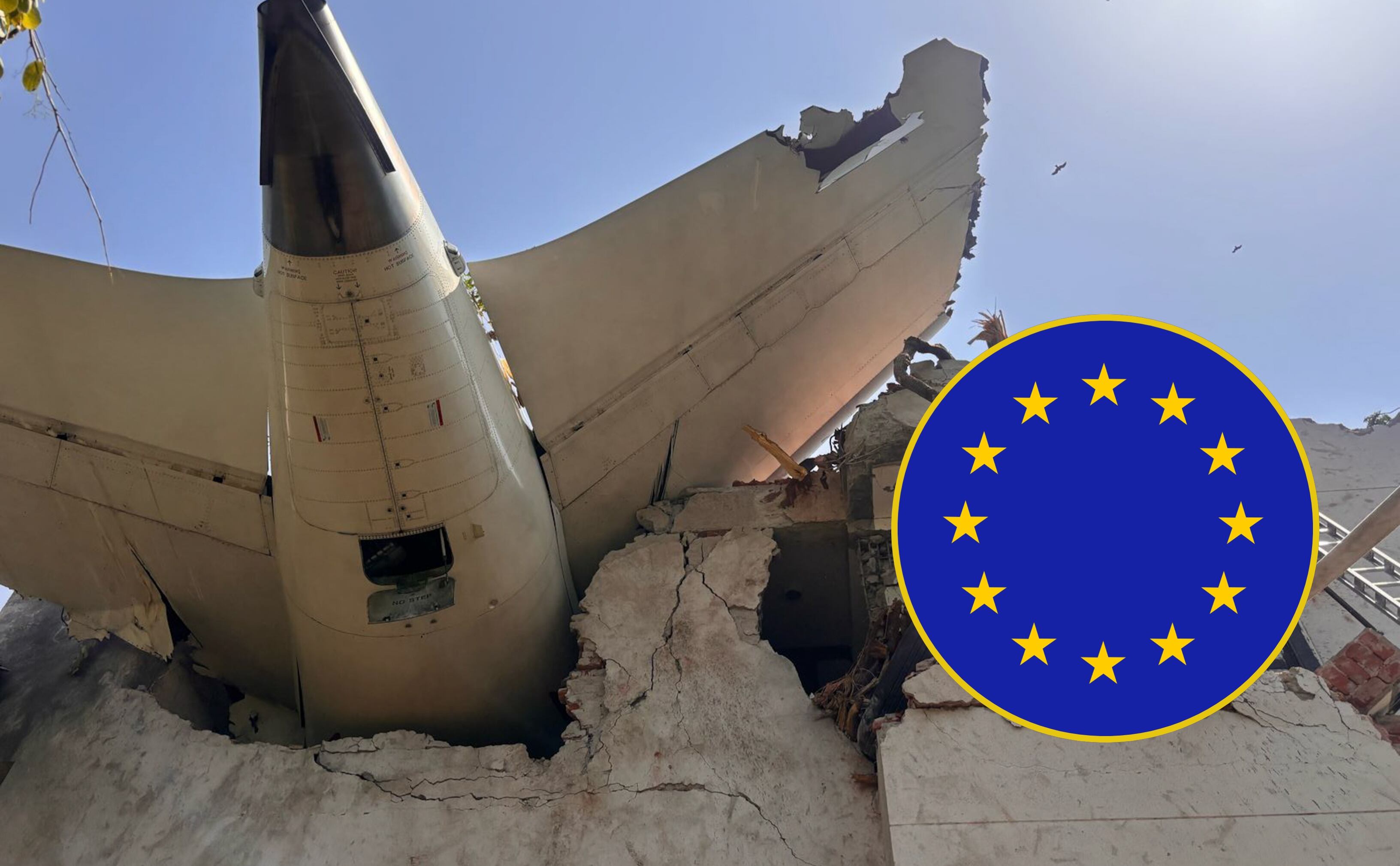 Avión accidentado en India. FOTO: Central Industrial Security Force / Handout/Anadolu via Getty Images