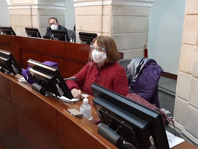 También será citada la Agencia Nacional de Minería para que responda qué ha pasado con el proyecto de una plataforma para explotar petróleo cerca al lago.. Foto: Suministrada